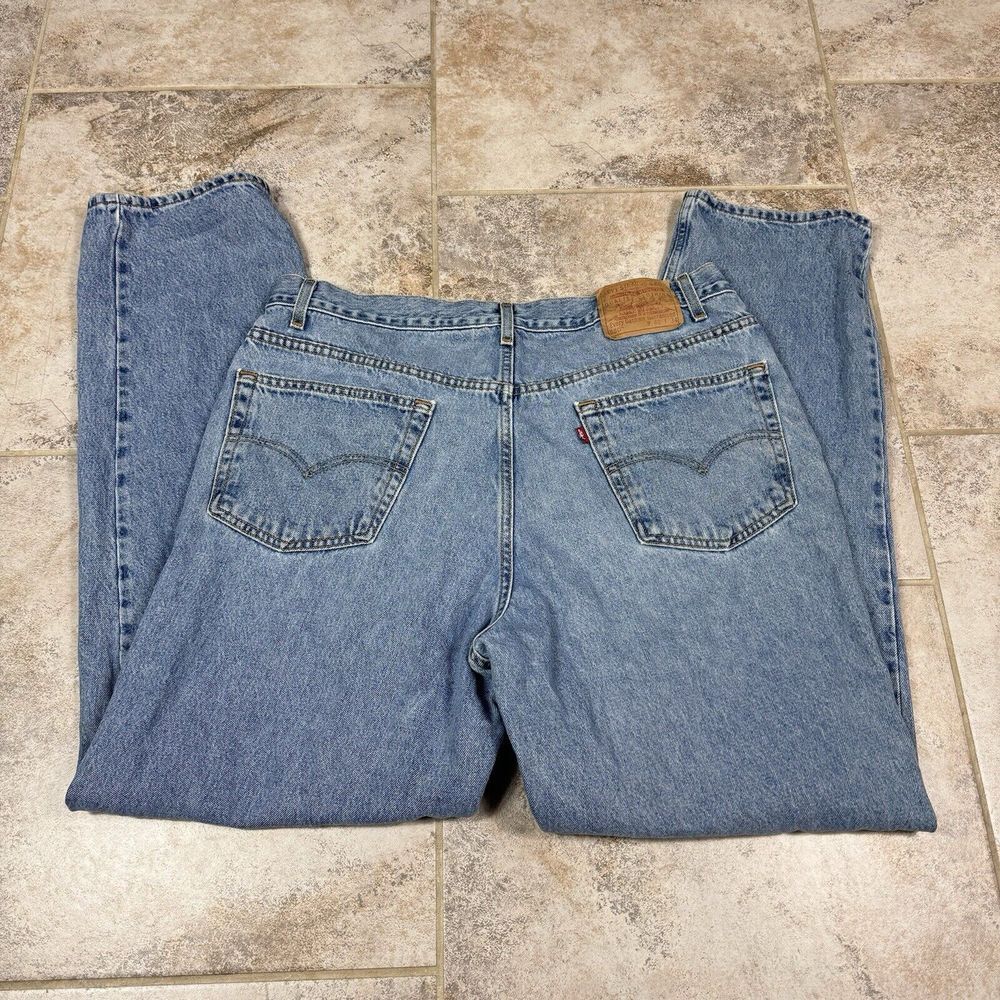 Vintage Levis Jeans Mens 42x34 Relaxed Fit 550 Tapered Blue 2001 Y2K - Picture 6 of 10